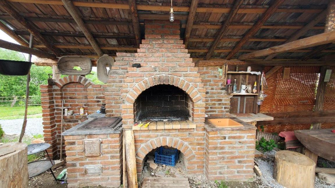 Casa Rustic Feher & Fekete Vendeghazak Sovata Exteriér fotografie